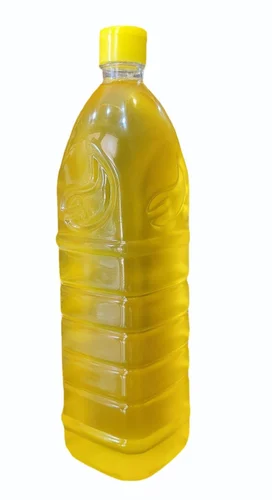 Bottles of fresh Marachekku groundnut and coconut oil